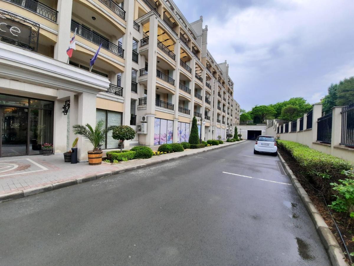 Private Apartments By The Sea With A Large Terrace In Apart Hotel! 포마리 외부 사진