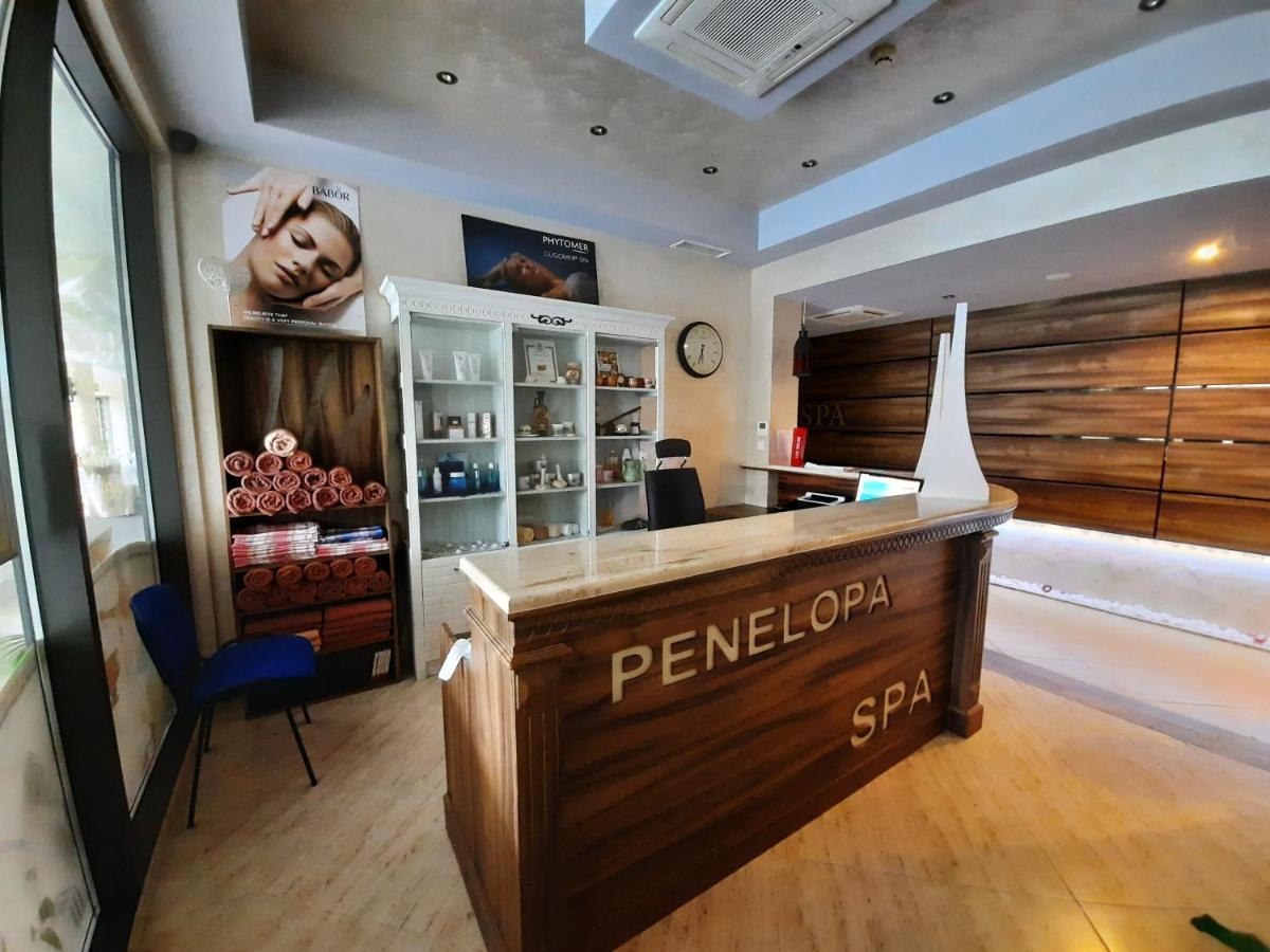 Private Apartments By The Sea With A Large Terrace In Apart Hotel! 포마리 외부 사진