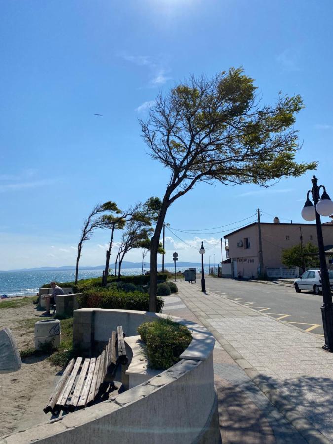 Private Apartments By The Sea With A Large Terrace In Apart Hotel! 포마리 외부 사진