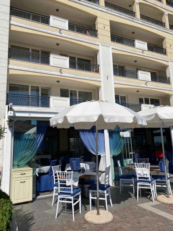 Private Apartments By The Sea With A Large Terrace In Apart Hotel! 포마리 외부 사진