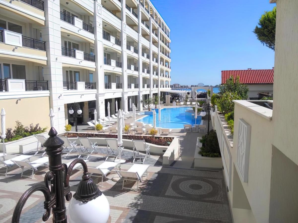 Private Apartments By The Sea With A Large Terrace In Apart Hotel! 포마리 외부 사진