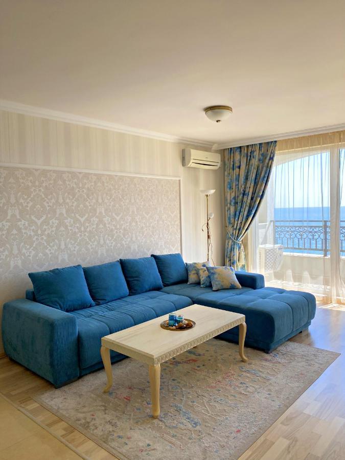 Private Apartments By The Sea With A Large Terrace In Apart Hotel! 포마리 외부 사진
