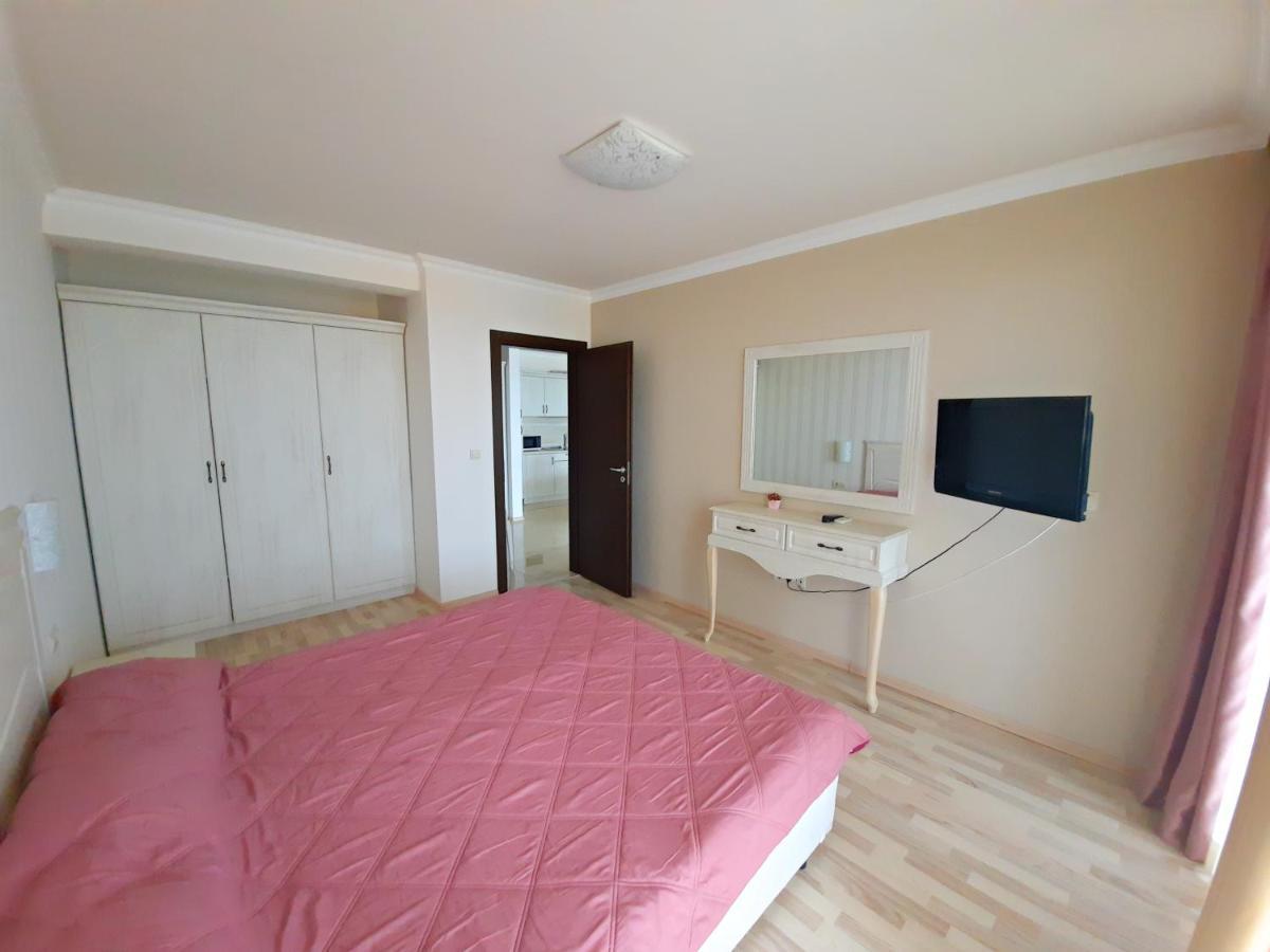 Private Apartments By The Sea With A Large Terrace In Apart Hotel! 포마리 외부 사진